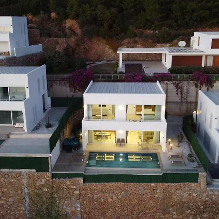 Luxury By The Coast Feriehus Alanya