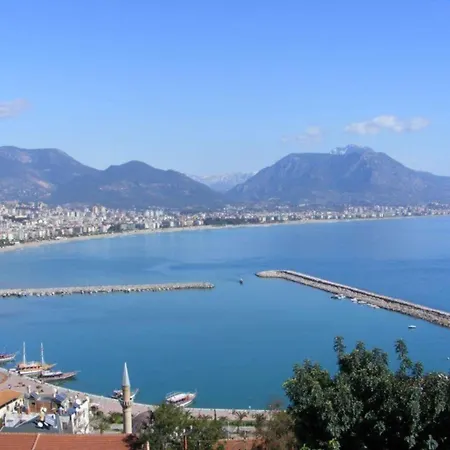 Ferienhaus Luxury By The Coast