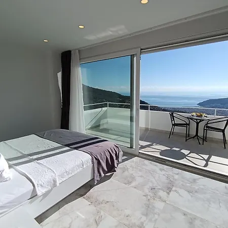 Ferienhaus Luxury By The Coast *