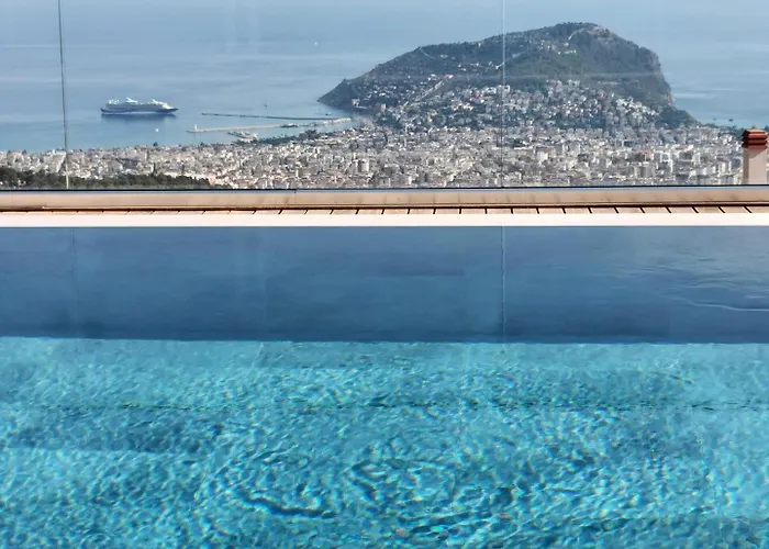 Luxury By The Coast