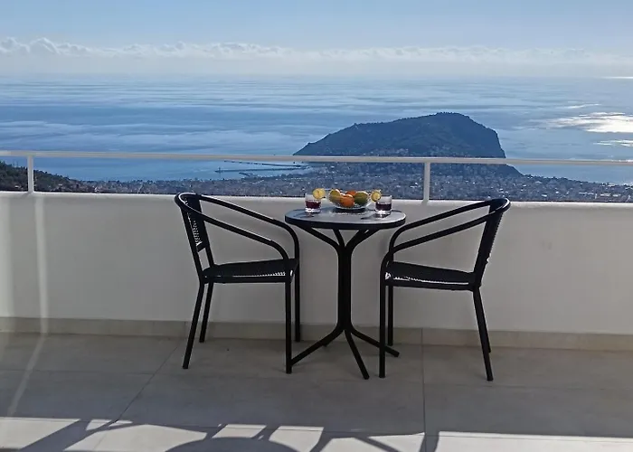 Vakantiehuis Luxury By The Coast *