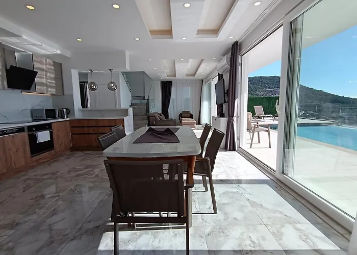 Vakantiehuis Luxury By The Coast *