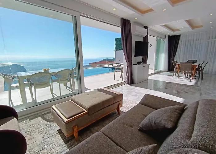 Luxury By The Coast Алания