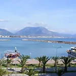 Luxury By The Coast Holiday home *