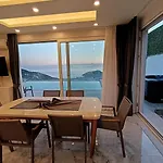 Luxury By The Coast Holiday home Alanya