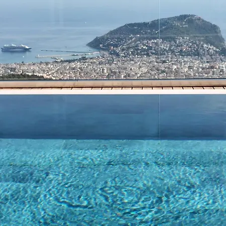 Luxury By The Coast