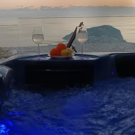 Luxury By The Coast Feriehus Alanya