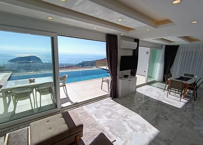 Luxury By The Coast